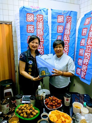 109年7月，海基会参加移民署关怀新住民行动服务列车活动