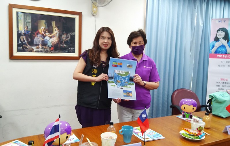 109年8月，海基会参加移民署关怀新住民行动服务列车活动